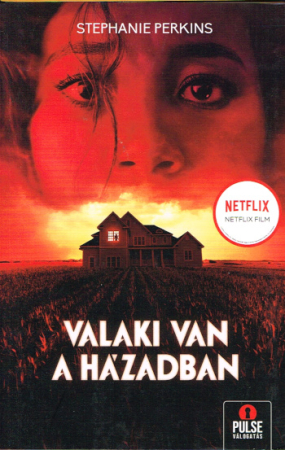 Horror-Thriller von Stephanie Perkins in Ungarischer Sprache Valaki van a házadban“ von Stephanie Perkins: Spannender Horror-Thriller in ungarischer Sprache – 320 Seiten Gänsehaut pur. Jetzt mehr erfahren!